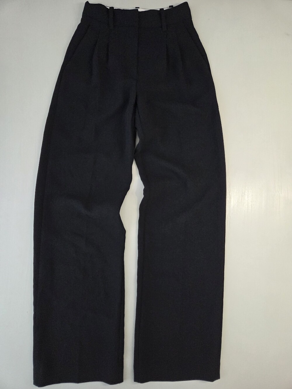Aritzia Wilfred The Effortless Pant Crepette